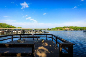 Lakeview Condo Wdockpoolhottubsauna-sleeps 8